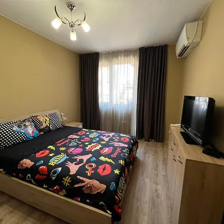 Johannesburg 2bdr Spacious Family W Parking And Playground Lejlighed Sofia