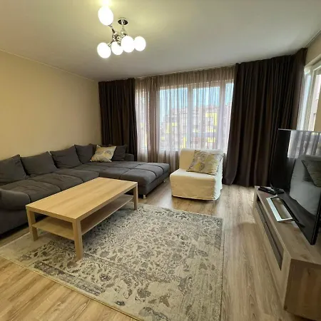 Johannesburg 2bdr Spacious Family W Parking And Playground *
