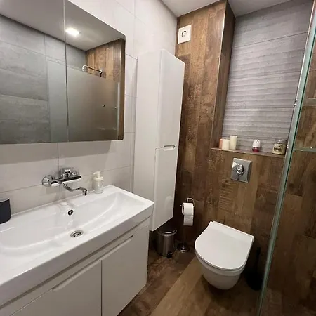 Johannesburg 2bdr Spacious Family W Parking And Playground Apartmán Sofie