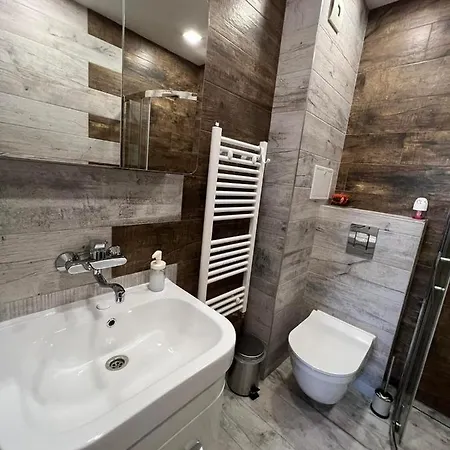 Johannesburg 2bdr Spacious Family W Parking And Playground * Sofia