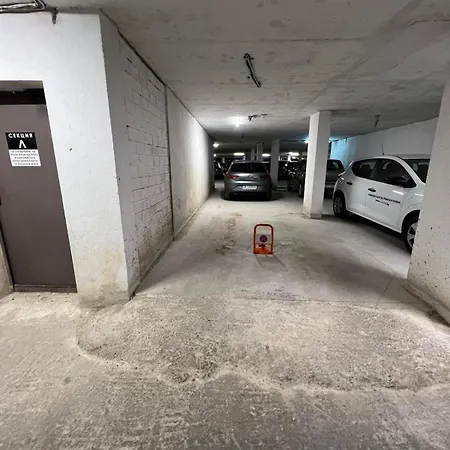 Johannesburg 2bdr Spacious Family W Parking And Playground Apartament *