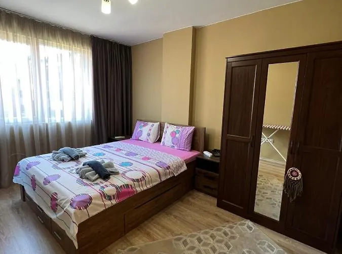 Johannesburg 2bdr Spacious Family W Parking And Playground Apartament *