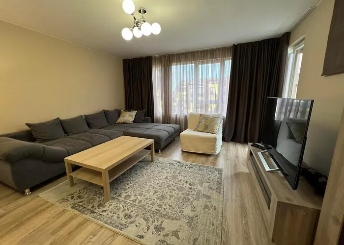 Johannesburg 2bdr Spacious Family W Parking And Playground *