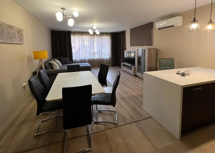 Johannesburg 2bdr Spacious Family W Parking And Playground *